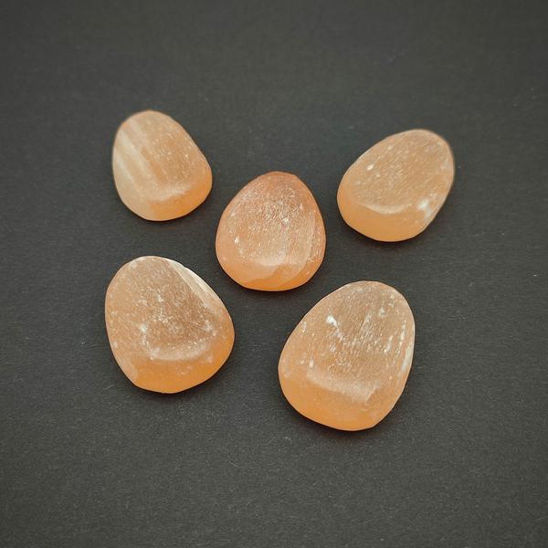 25/30mm Szelenit narancs csepp - kellékek & szerszámok - ásvány alapanyag - marokkő - Meska.hu 25/30mm Szelenit narancs csepp - kellékek & szerszámok - ásvány alapanyag - marokkő - Meska.hu