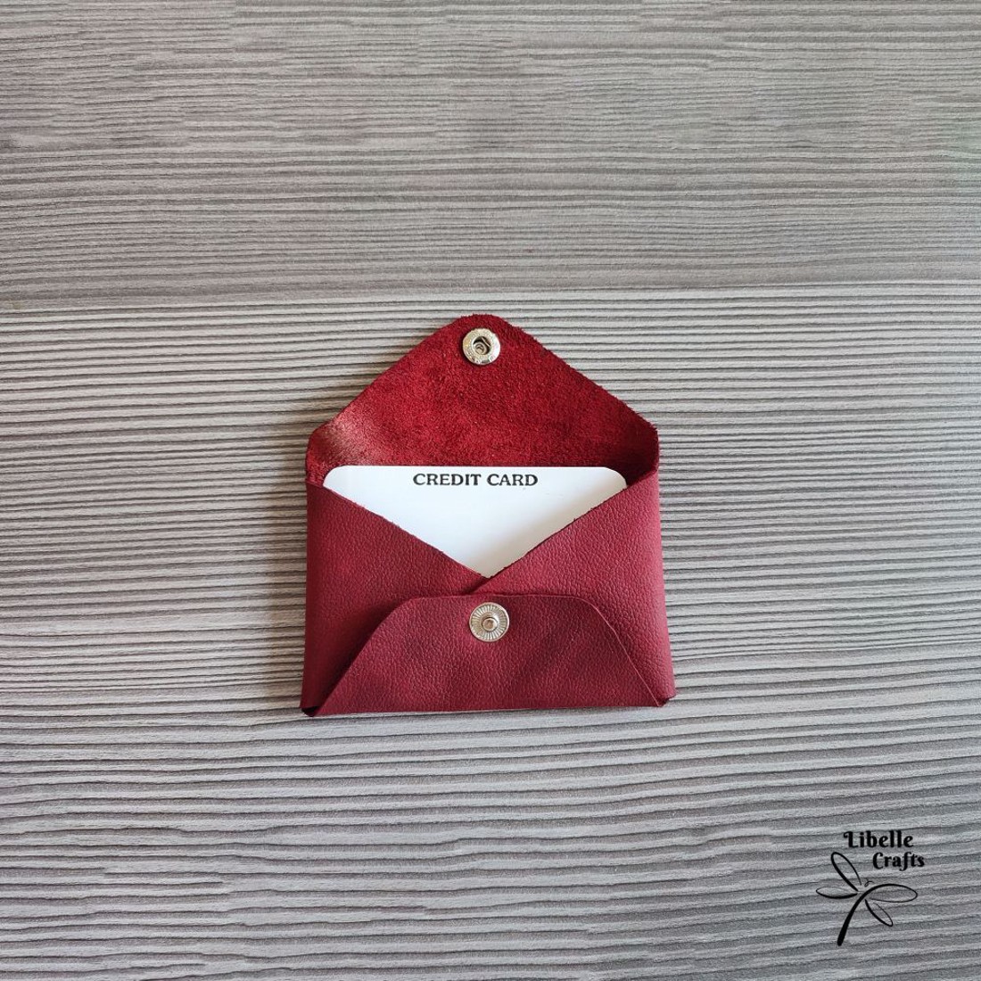 Sötét piros egyfakkos kártyatartó - táska & tok - pénztárca & más tok - kártyatartó & irattartó - Meska.hu