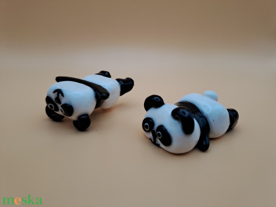 Hason panda gyurma asztal barát - otthon & életmód - dekoráció - asztal és polc dekoráció - asztaldísz - Meska.hu