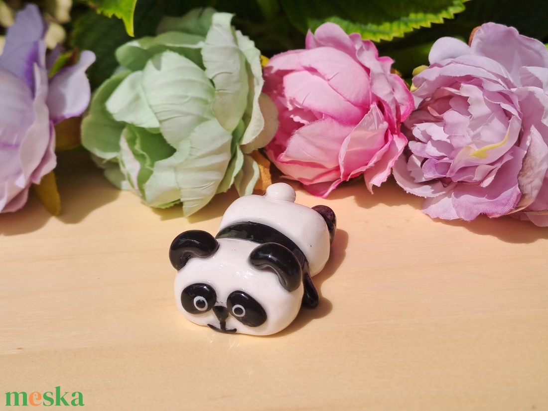 Hason panda gyurma asztal barát - otthon & életmód - dekoráció - asztal és polc dekoráció - asztaldísz - Meska.hu
