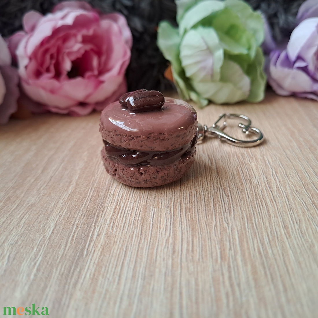 Kávés macaron kulcstartó - táska & tok - kulcstartó & táskadísz - kulcstartó - Meska.hu Kávés macaron kulcstartó - táska & tok - kulcstartó & táskadísz - kulcstartó - Meska.hu