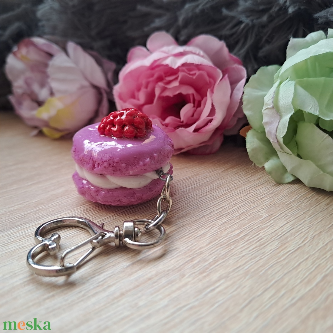 Málnás citromos macaron kulcstartó - táska & tok - kulcstartó & táskadísz - kulcstartó - Meska.hu Málnás citromos macaron kulcstartó - táska & tok - kulcstartó & táskadísz - kulcstartó - Meska.hu