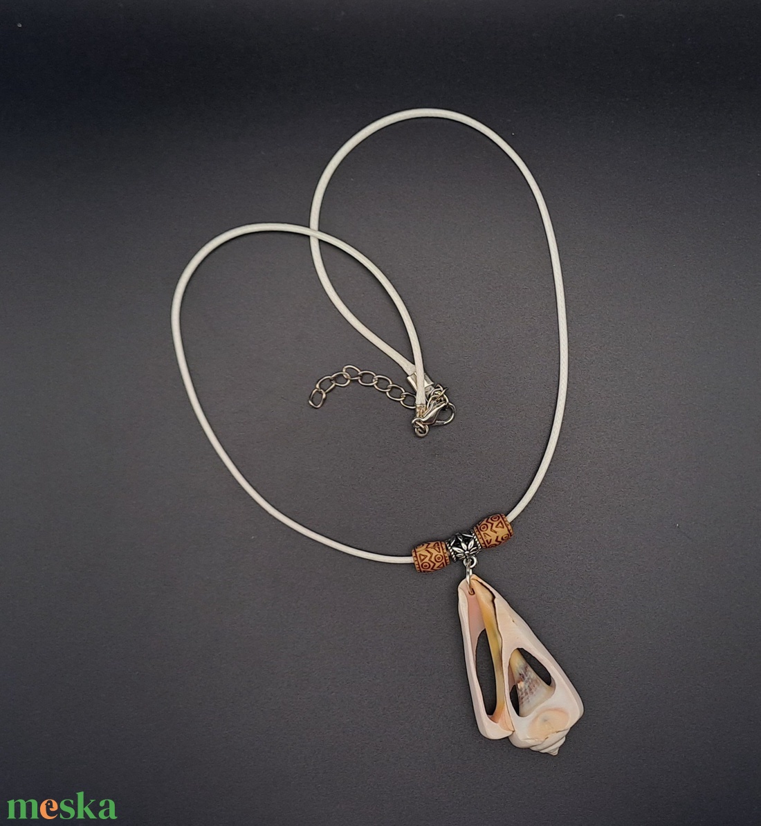 Nagy kagylós nyaklánc - ékszer - nyaklánc - medálos nyaklánc - Meska.hu