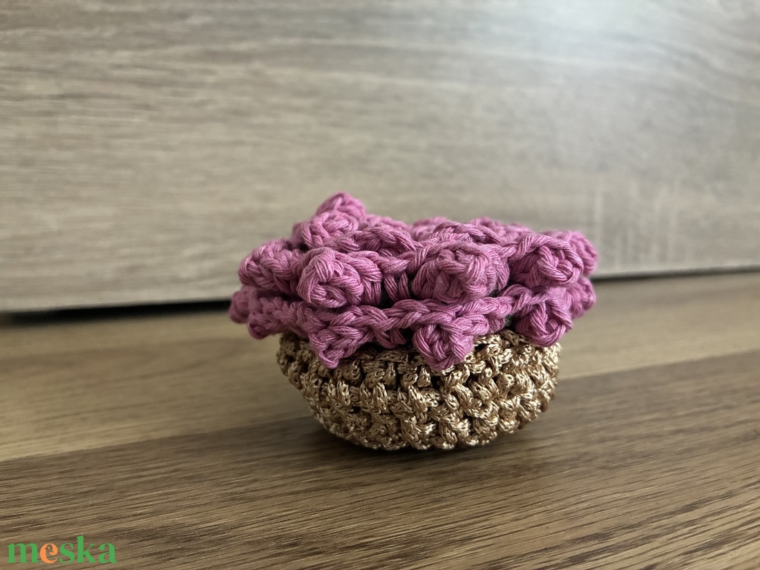 Tulipános poháralátét kis kosárkával - otthon & életmód - konyhafelszerelés, tálalás - tálalás - tányér- és poháralátét - Meska.hu Tulipános poháralátét kis kosárkával - otthon & életmód - konyhafelszerelés, tálalás - tálalás - tányér- és poháralátét - Meska.hu