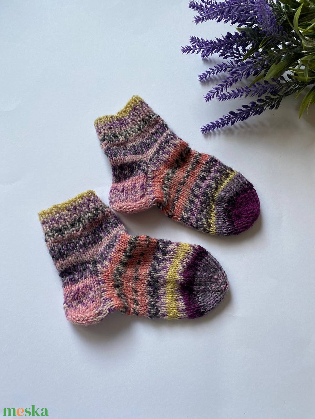 Gyerekzokni mérete EU23-25 vagy 16 cm. kézzel kötött gyerekzokni, nagyon meleg otthon. BABY, tipegő, gyermek gyapjú zo - karácsony - mikulás - mikulás zsák - Meska.hu