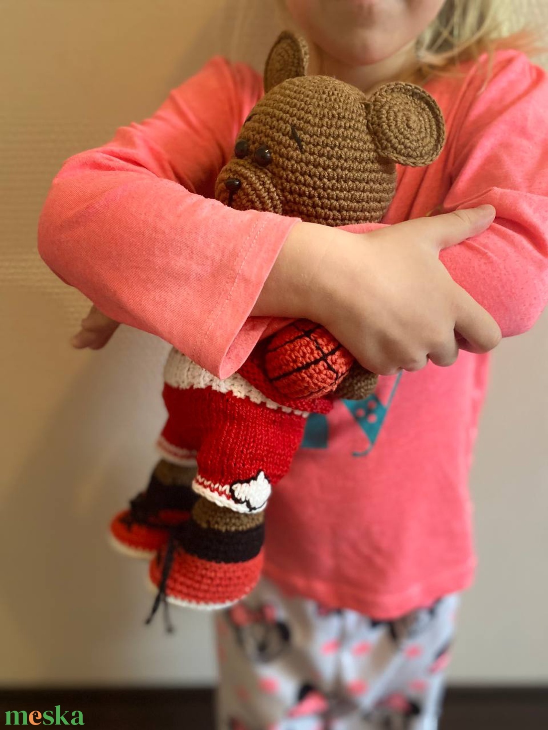 Amigurumi maci ruhákkal egy készletben, Zsebmaci,A Chicago Bulls kötött Teddy Bear csatlakozott kedvenc kosárlabdacsapat - diy (csináld magad) - egységcsomag - Meska.hu Amigurumi maci ruhákkal egy készletben, Zsebmaci,A Chicago Bulls kötött Teddy Bear csatlakozott kedvenc kosárlabdacsapat - diy (csináld magad) - egységcsomag - Meska.hu