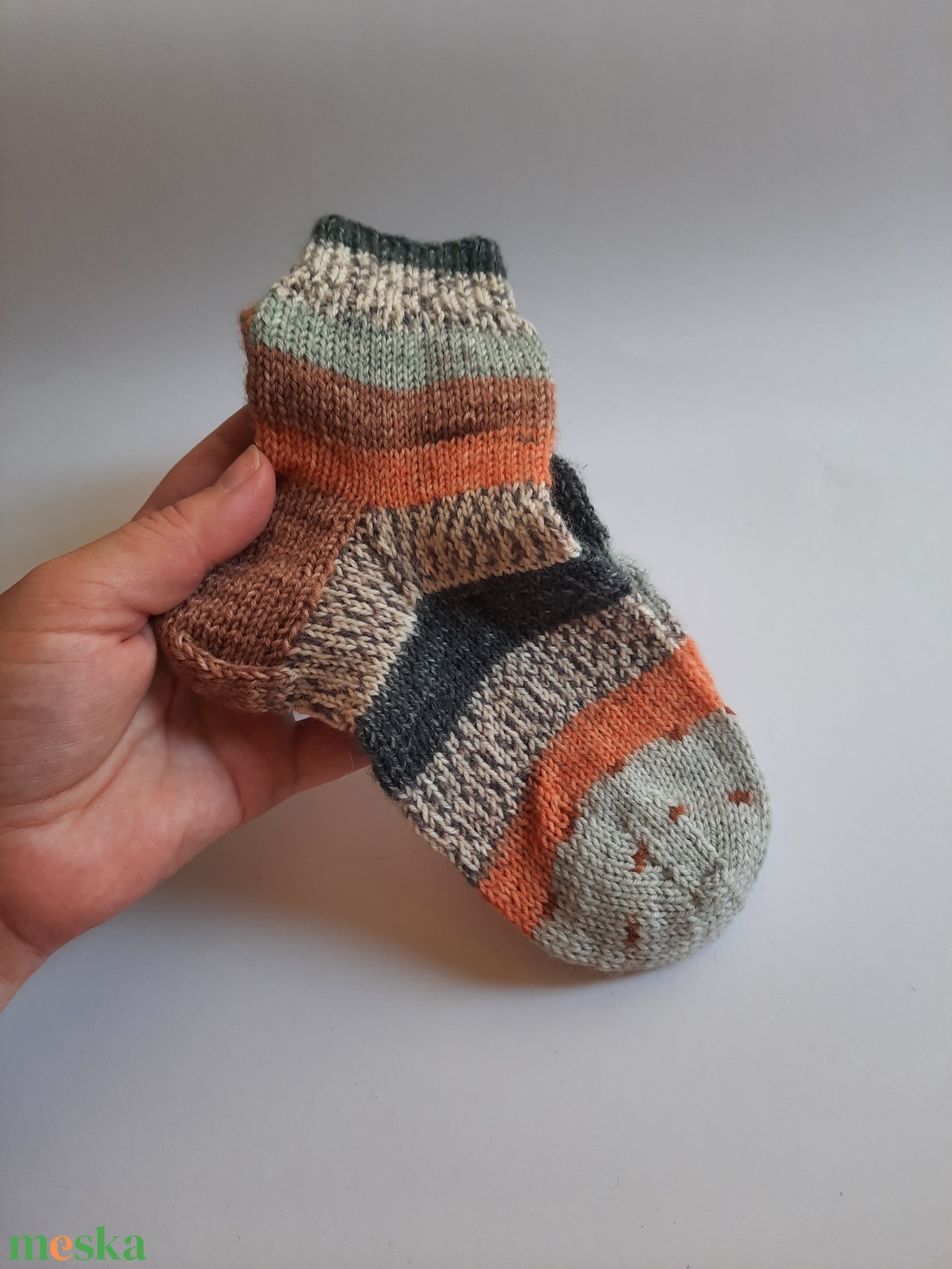 Gyerekzokni mérete EU27-28 vagy 18 cm. kézzel kötött gyerekzokni, nagyon meleg otthon. BABY, tipegő, gyermek gyapjú zo - karácsony - mikulás - mikulás zsák - Meska.hu