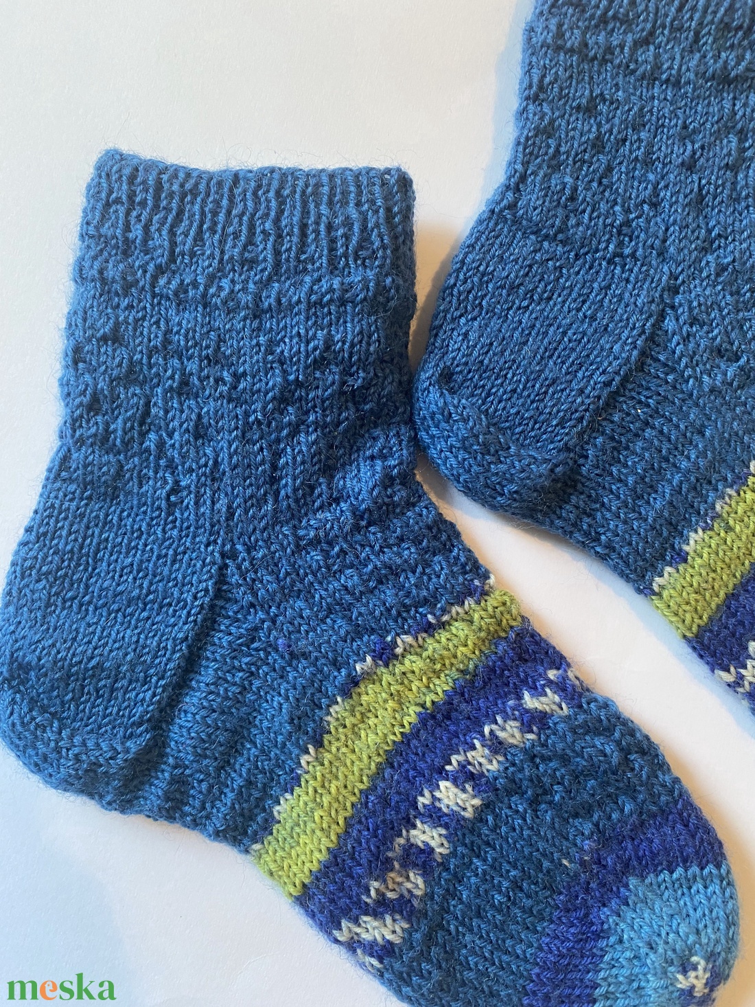 Gyerekzokni mérete EU33-34 vagy 20.5cm.kézzel kötött gyerekzokni, nagyon meleg otthon. BABY, tipegő, gyermek gyapjú zo - karácsony - mikulás - mikulás zsák - Meska.hu