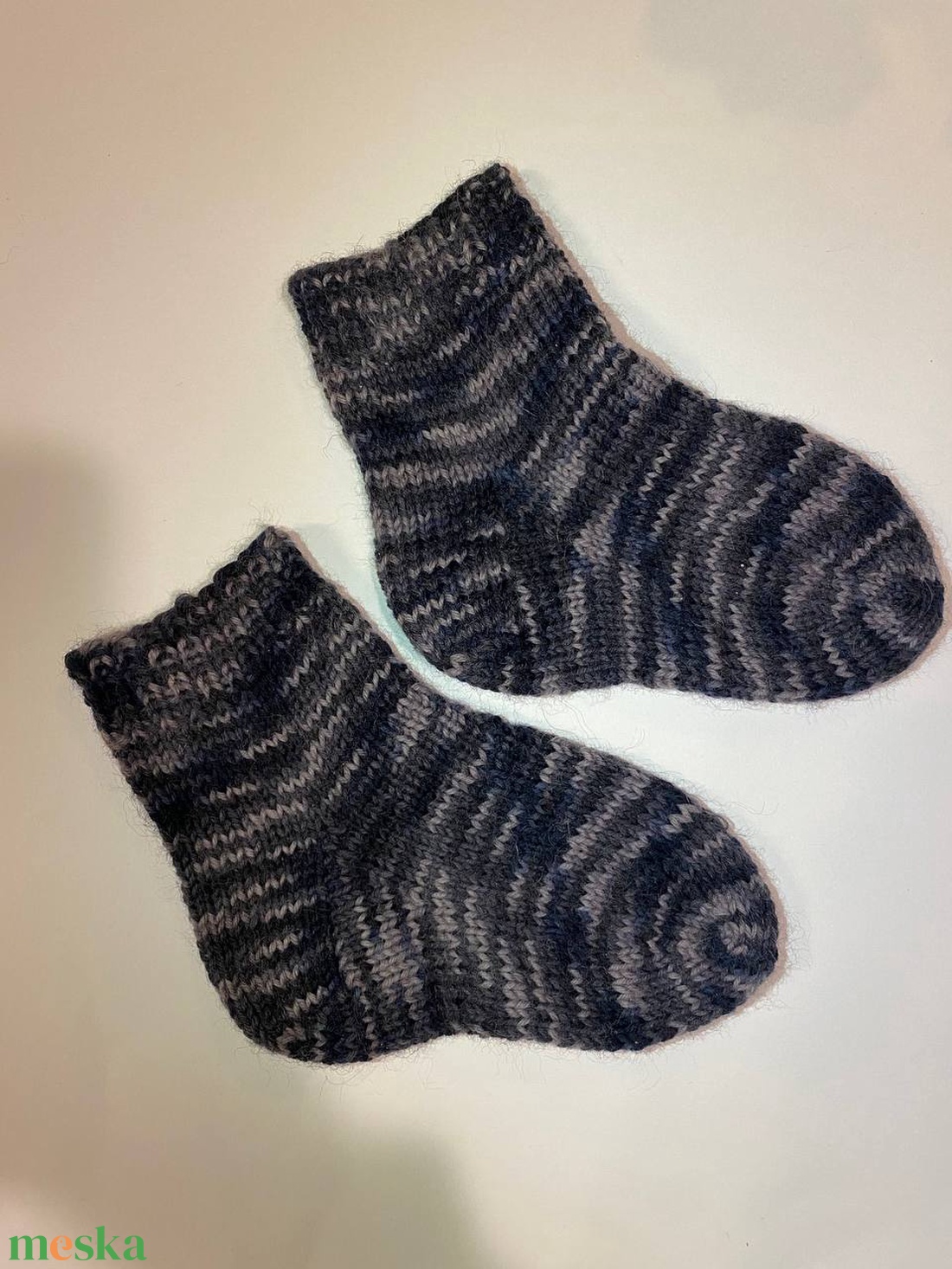 Gyapjú baba zokni mérete EU24-25 vagy 15,5 cm, kézzel kötött gyerekzokni Születésnapi ajándék Valentin-napi húsvéti - baba - mama - babaruházat - babazokni - Meska.hu