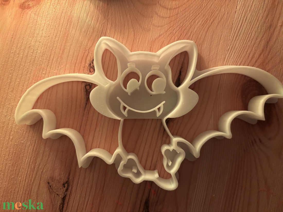 Süti kiszúró / Cookie cutter, óriás-denevér - otthon & életmód - konyhafelszerelés, tálalás - sütés, főzés - sütikiszúró - Meska.hu