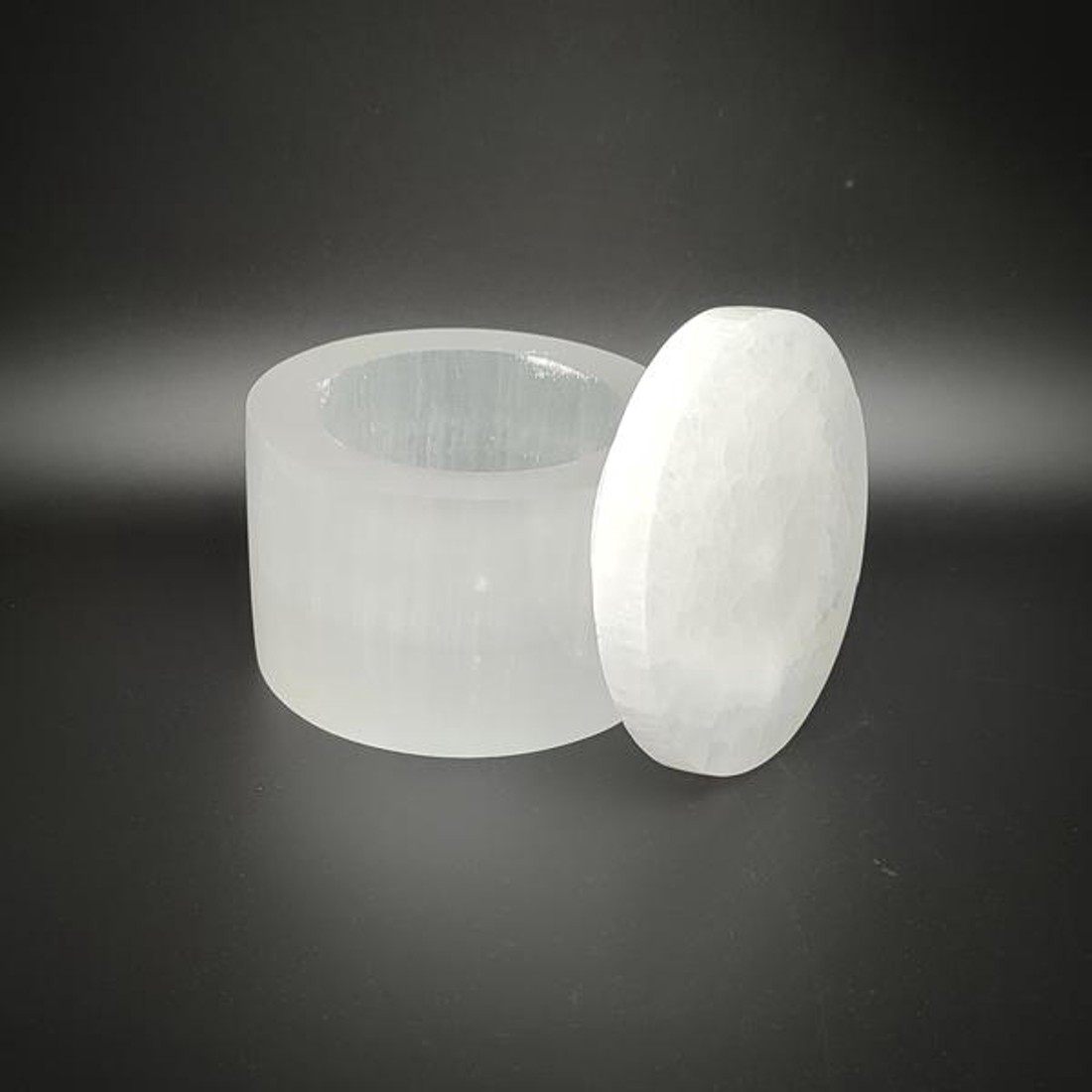 Szelenit doboz kerek 8x6cm - kellékek & szerszámok - ásvány alapanyag - szelenit korong - Meska.hu