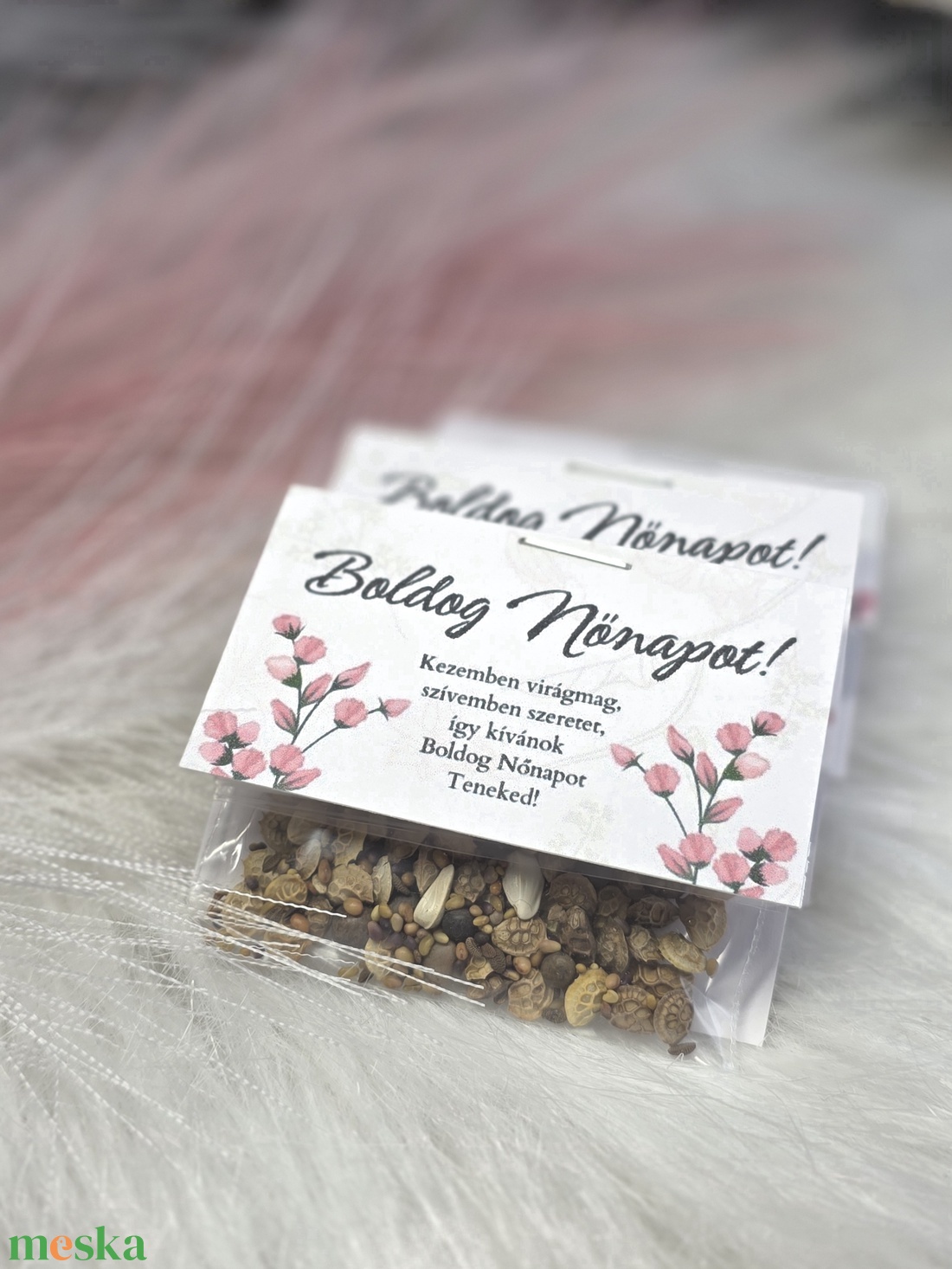 Nőnapi ajándék virágmag - otthon & életmód - papír, írószer - ajándékozás kellékei - ajándékkísérő - Meska.hu