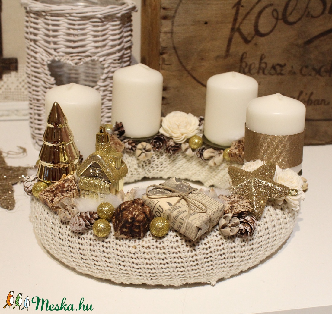 Adventi koszorú, karácsonyi dekoráció, asztaldísz- ARANYVASÁRNAP - karácsony - adventi díszek - adventi koszorú - Meska.hu Adventi koszorú, karácsonyi dekoráció, asztaldísz- ARANYVASÁRNAP - karácsony - adventi díszek - adventi koszorú - Meska.hu