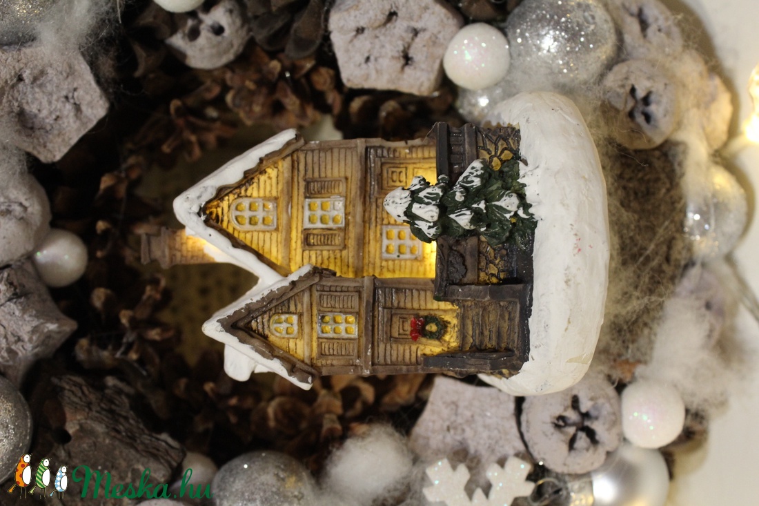 Házikós karácsonyi KOPOGTATÓ, ajtódísz, koszorú - karácsony - adventi díszek - adventi ajtódísz - Meska.hu