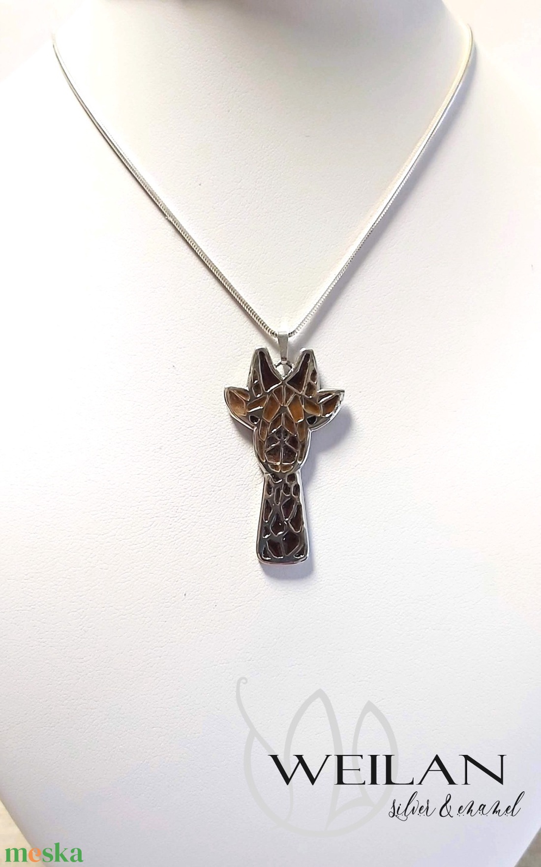 Zabula - zsiráf ezüst tűzzománc medál - ékszer - nyaklánc - medál - Meska.hu