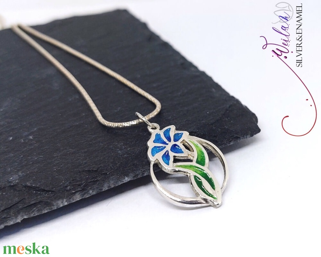  Flora - Liliom ezüst tűzzománc medál, kis méret - kék - ékszer - nyaklánc - medál - Meska.hu