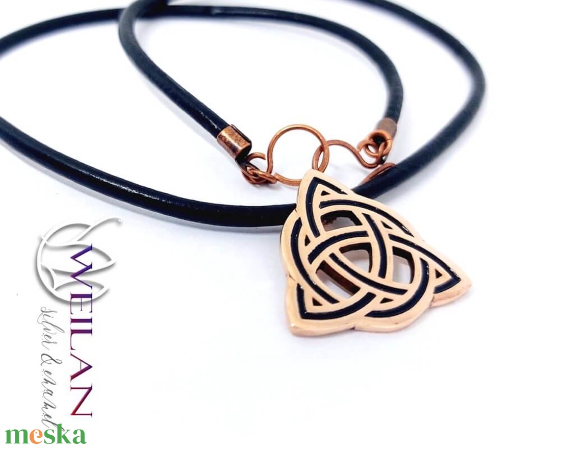 Kelta - Trinity bronz tűzzománc medál, fekete - ékszer - nyaklánc - medálos nyaklánc - Meska.hu Kelta - Trinity bronz tűzzománc medál, fekete - ékszer - nyaklánc - medálos nyaklánc - Meska.hu