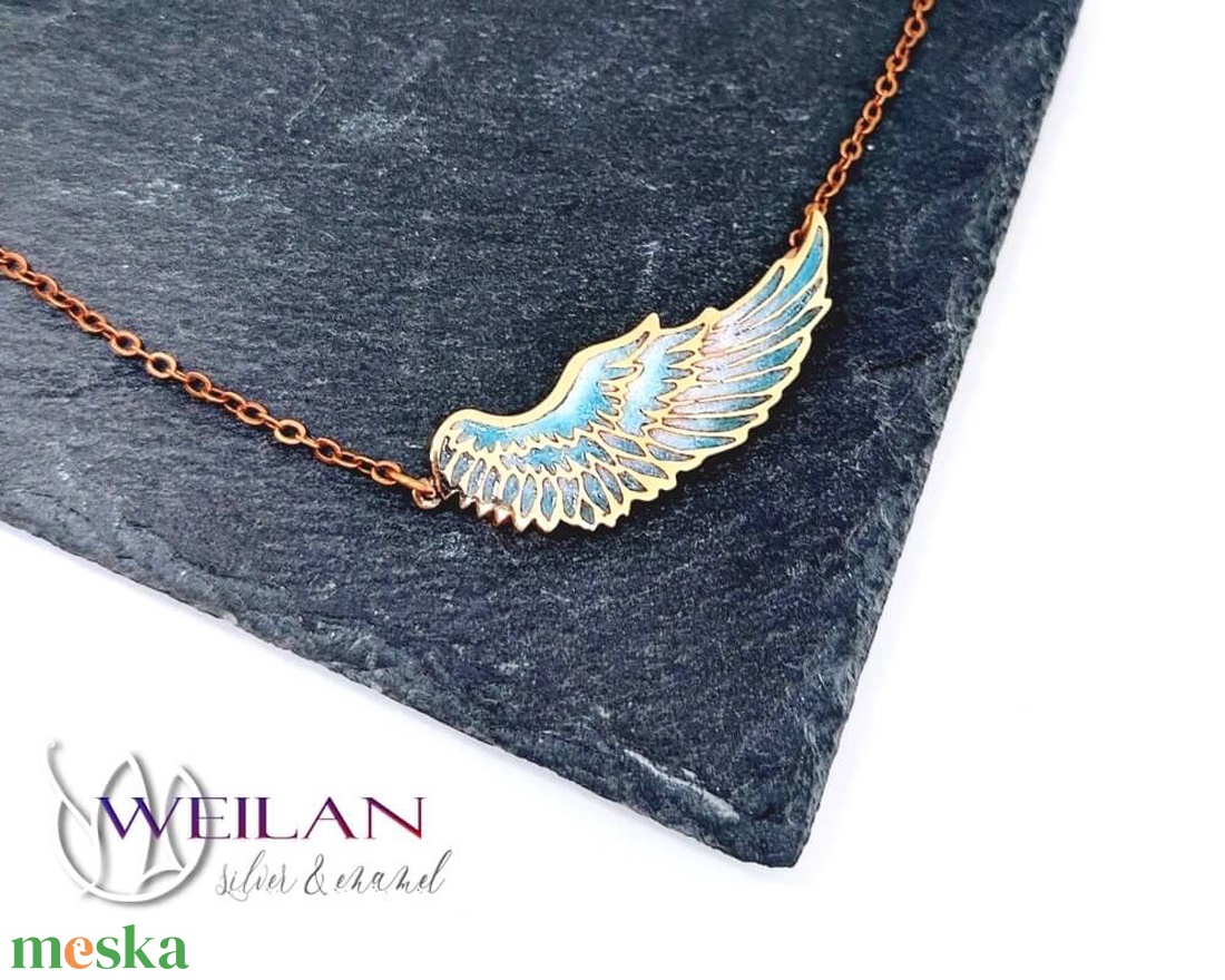 Wings - Angyalszárny - bronz tűzzománc nyakék, fehér-világoskék - ékszer - nyaklánc - medálos nyaklánc - Meska.hu Wings - Angyalszárny - bronz tűzzománc nyakék, fehér-világoskék - ékszer - nyaklánc - medálos nyaklánc - Meska.hu