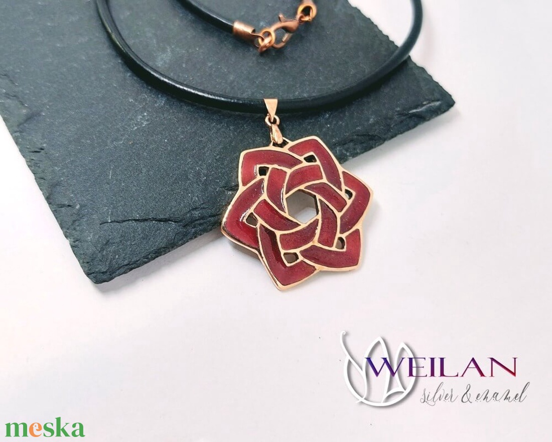 Kelta - Druida bronz tűzzománc medál, piros-sötétpiros - ékszer - nyaklánc - medálos nyaklánc - Meska.hu Kelta - Druida bronz tűzzománc medál, piros-sötétpiros - ékszer - nyaklánc - medálos nyaklánc - Meska.hu