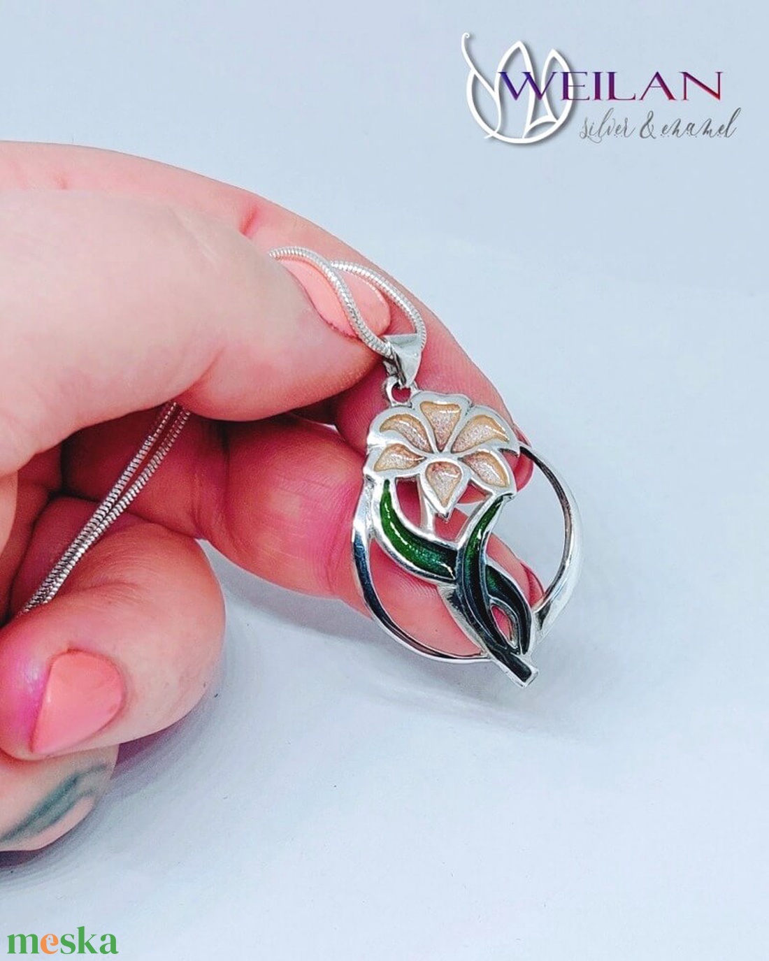  Flora - Liliom ezüst tűzzománc medál - rózsaszín - ékszer - nyaklánc - medál - Meska.hu