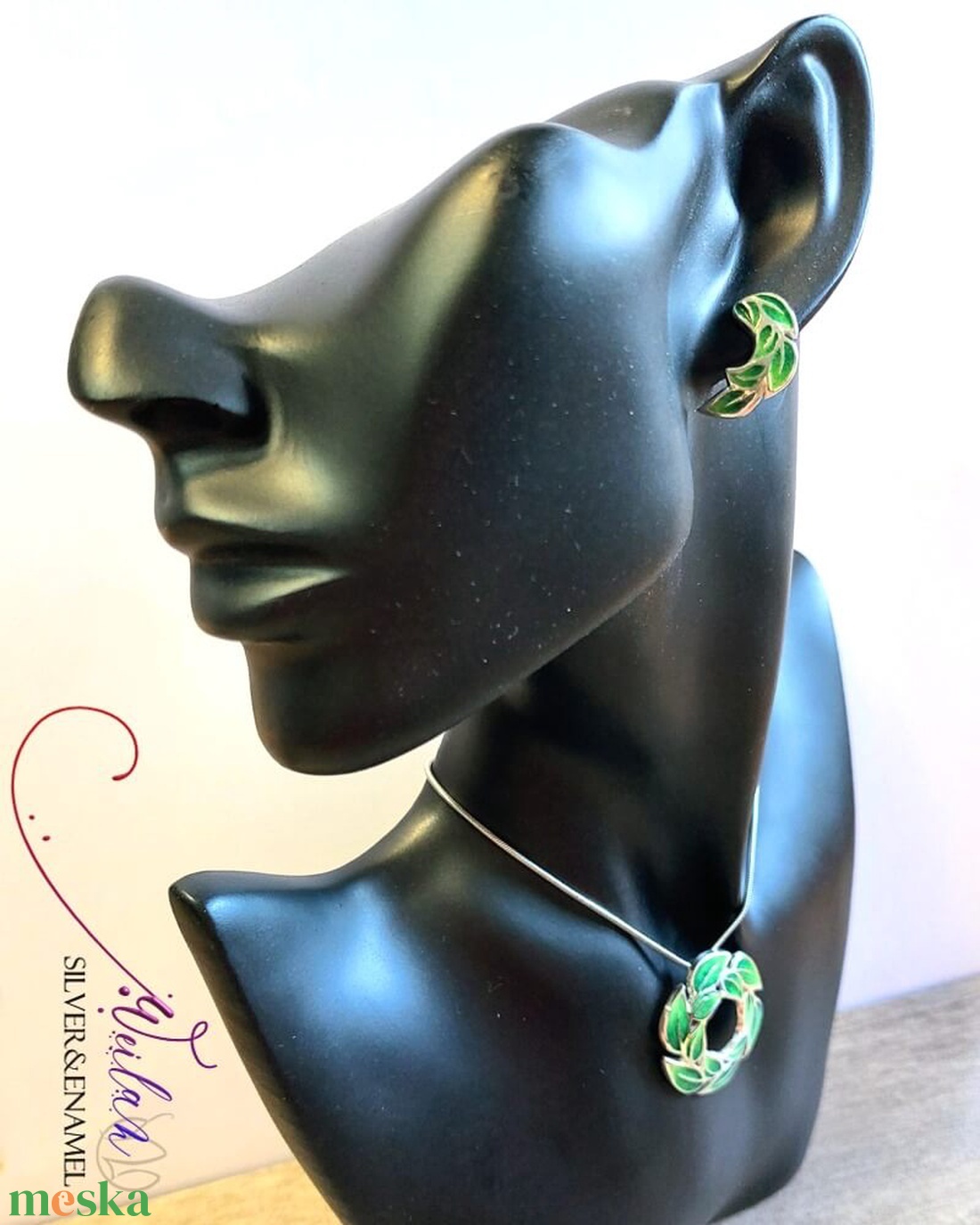 Leaf - Laurus / Babér aszimmetrikus ezüst tűzzománc fülbevaló, sárgás-zöld - ékszer - fülbevaló - pötty fülbevaló - Meska.hu