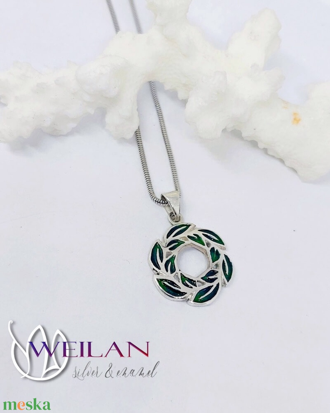Leaf - Laurus / Babér ezüst tűzzománc medál, kis méret - zöld - ékszer - nyaklánc - medál - Meska.hu