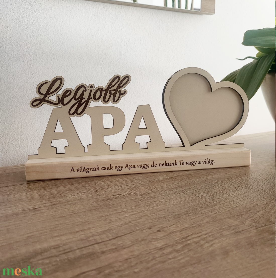 Legjobb Apa szív alakú fényképtartós fa ajándék - otthon & életmód - dekoráció - dísztárgy - Meska.hu Legjobb Apa szív alakú fényképtartós fa ajándék - otthon & életmód - dekoráció - dísztárgy - Meska.hu