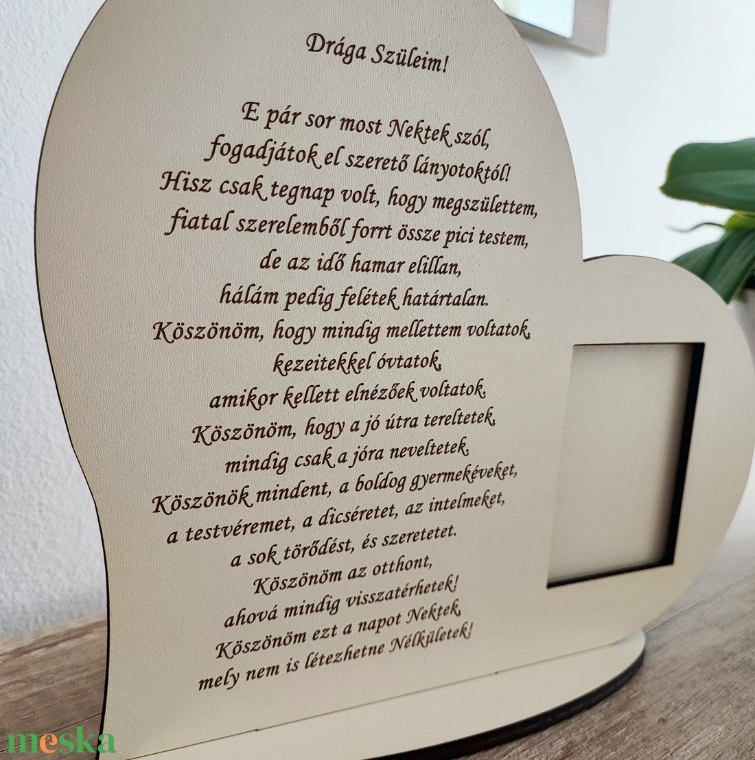 Szív alakú, elegáns fa szülőköszöntő tábla - esküvő - emlék & ajándék - szülőköszöntő ajándék - Meska.hu Szív alakú, elegáns fa szülőköszöntő tábla - esküvő - emlék & ajándék - szülőköszöntő ajándék - Meska.hu