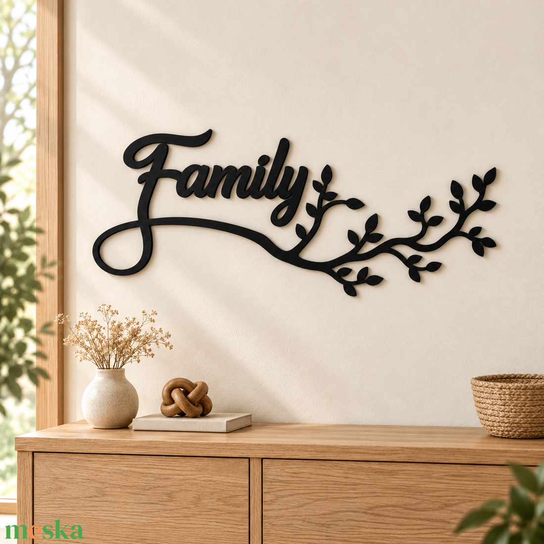 Family feliratú fa faldekoráció leveles ággal - otthon & életmód - dekoráció - kép & falikép - fából készült kép - Meska.hu
