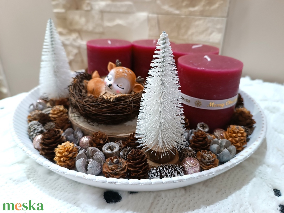 Nagyobb méretű kerek adventi koszorú bordó gyertyákkal - karácsony - adventi díszek - adventi koszorú - Meska.hu Nagyobb méretű kerek adventi koszorú bordó gyertyákkal - karácsony - adventi díszek - adventi koszorú - Meska.hu