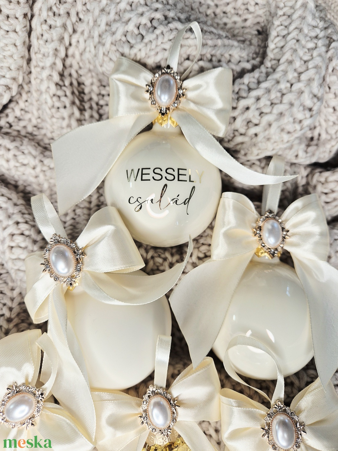 Karácsonyfa gömb brossal csomagban -6 db-os - karácsony - karácsonyi lakásdekoráció - karácsonyfadíszek - Meska.hu