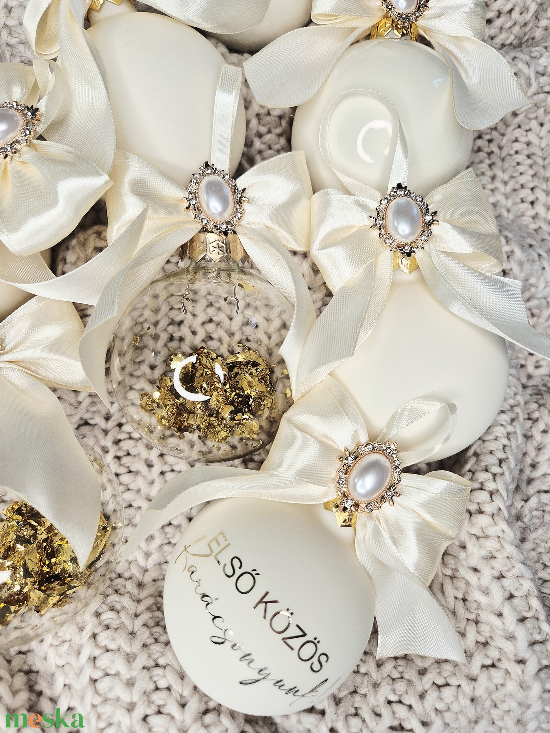 Karácsonyfa gömb brossal csomagban -6 db-os - karácsony - karácsonyi lakásdekoráció - karácsonyfadíszek - Meska.hu