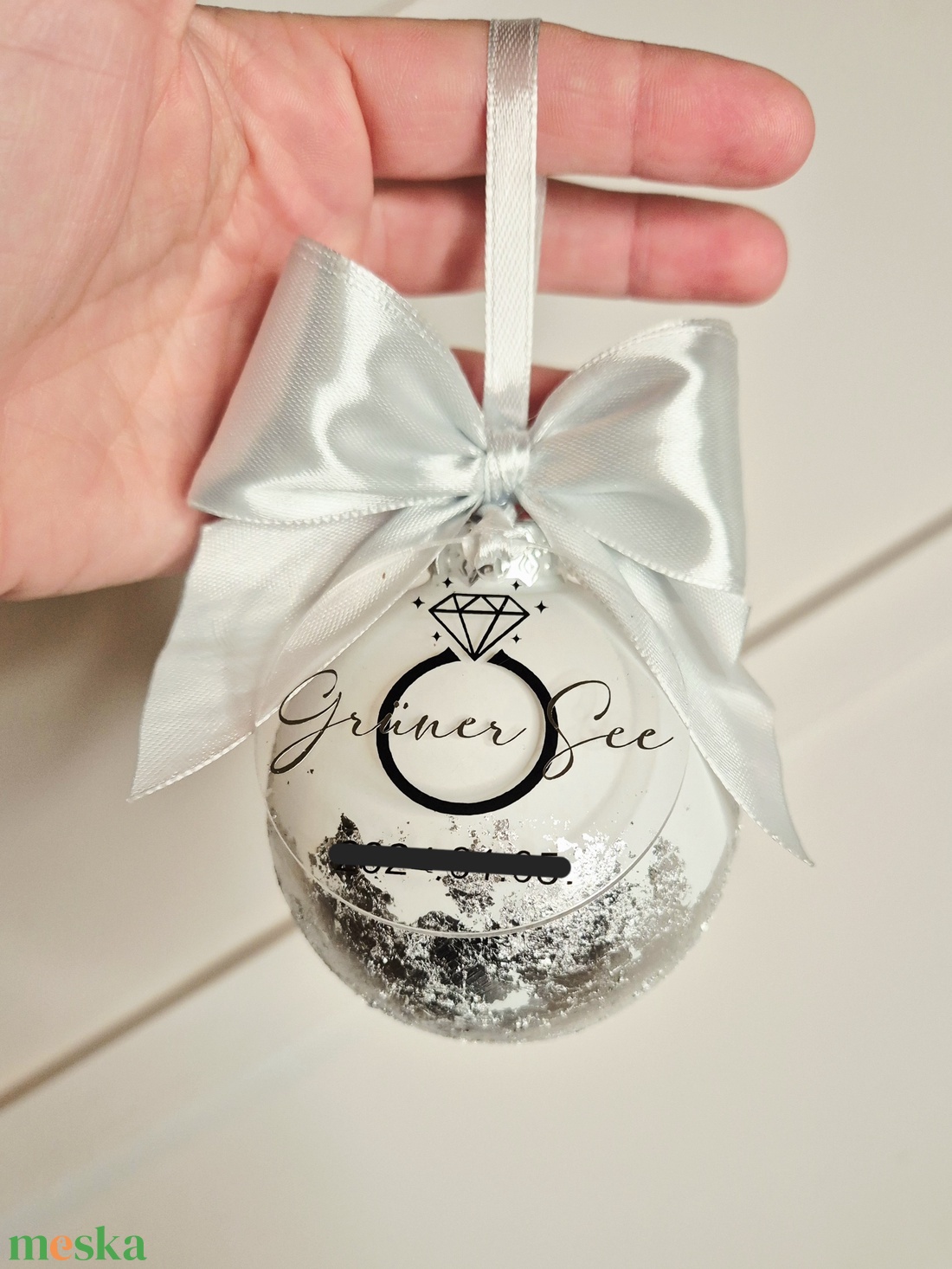 Füstfóliás karácsonyfa gömb bilétával - karácsony - karácsonyi lakásdekoráció - karácsonyfadíszek - Meska.hu