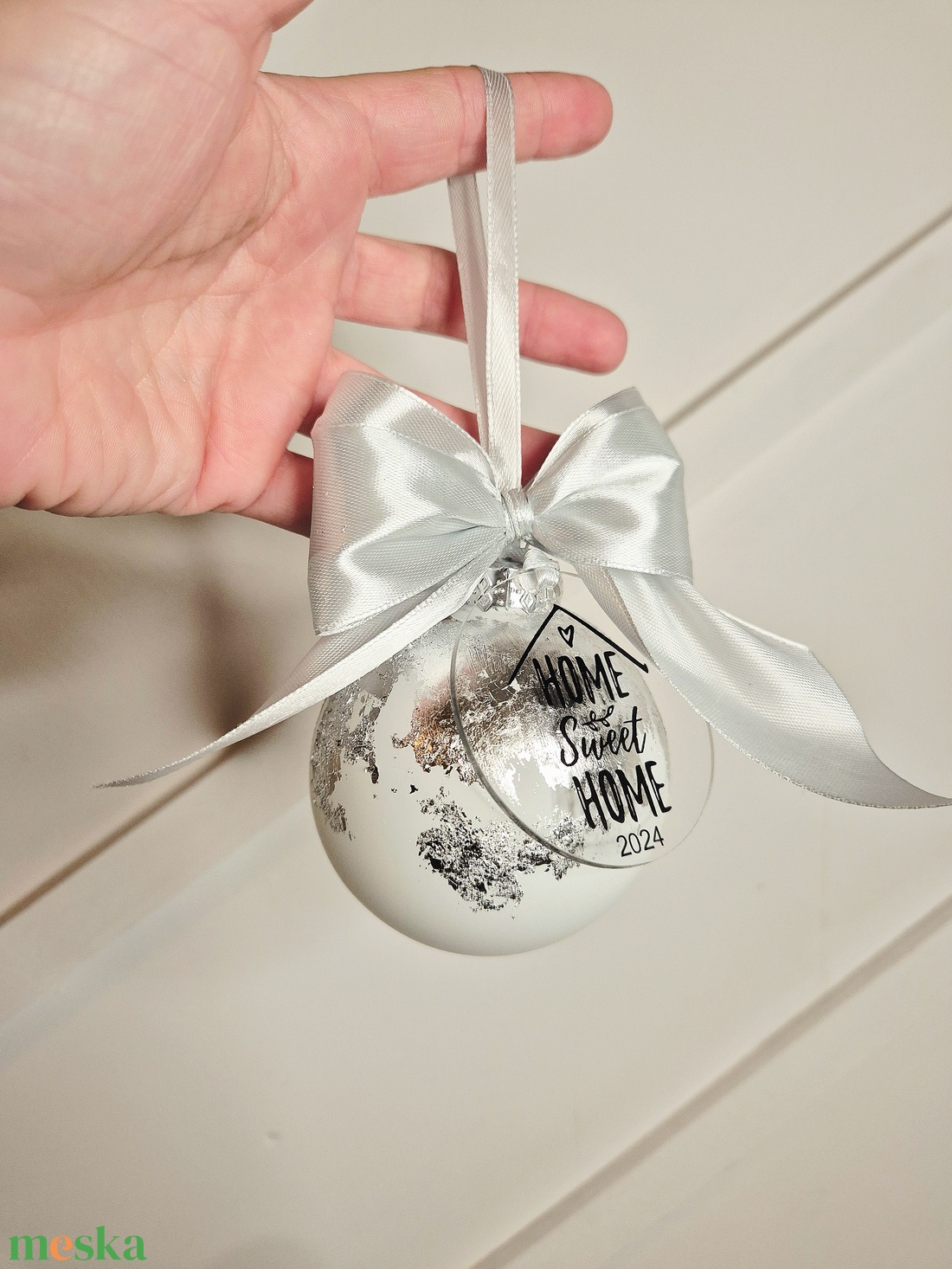 Füstfóliás karácsonyfa gömb bilétával - karácsony - karácsonyi lakásdekoráció - karácsonyfadíszek - Meska.hu