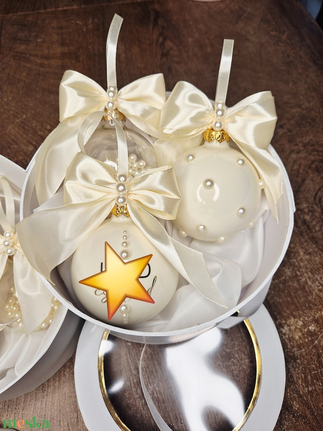 Gyöngyös karácsonyfa gömb csomag-6 dbos - karácsony - karácsonyi lakásdekoráció - karácsonyfadíszek - Meska.hu