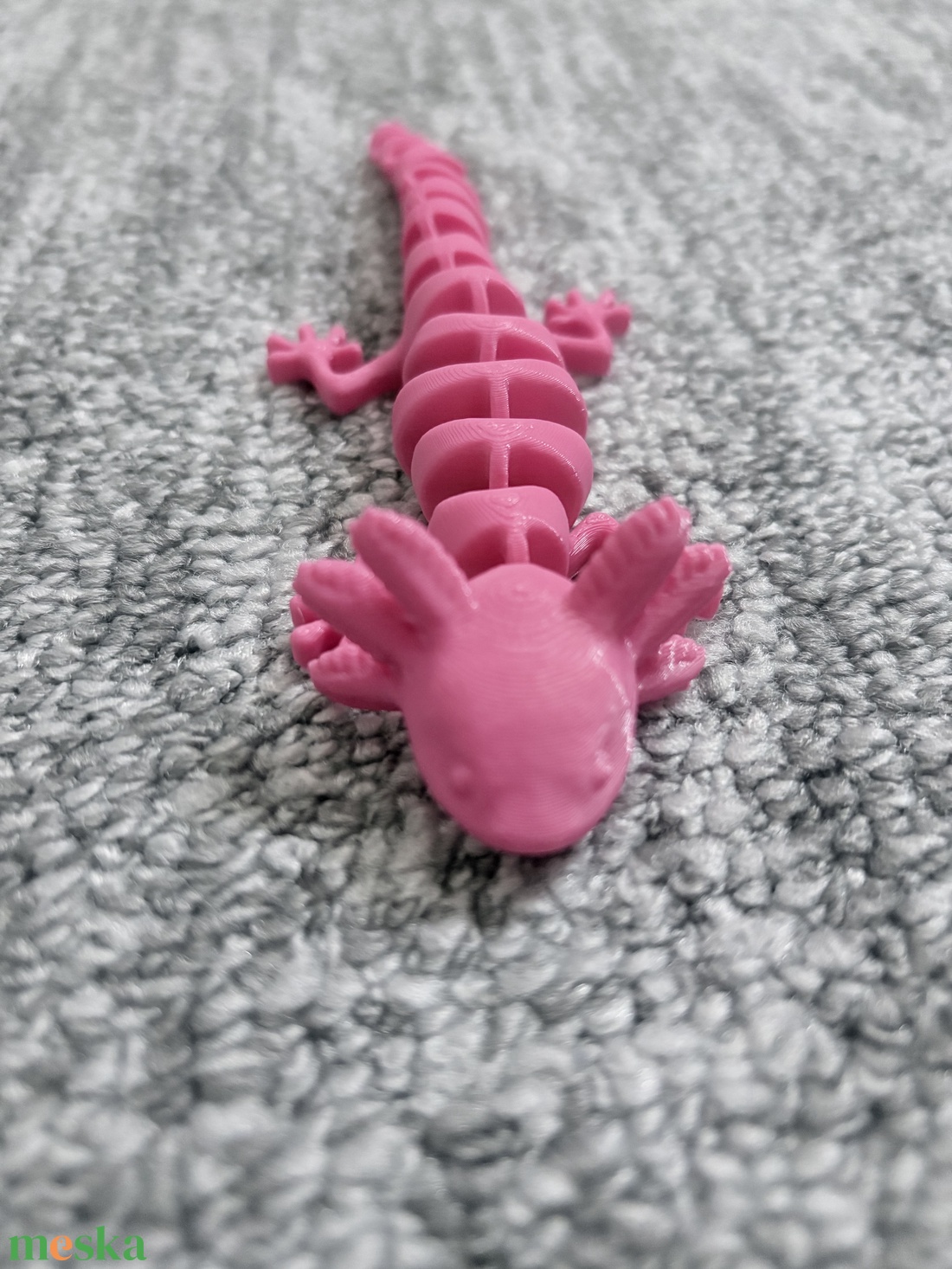 Rózsaszín, hajlékony (artikulált) 3D nyomtatott axolotl  - otthon & életmód - dekoráció - dekoratív figurák és szobrok - Meska.hu