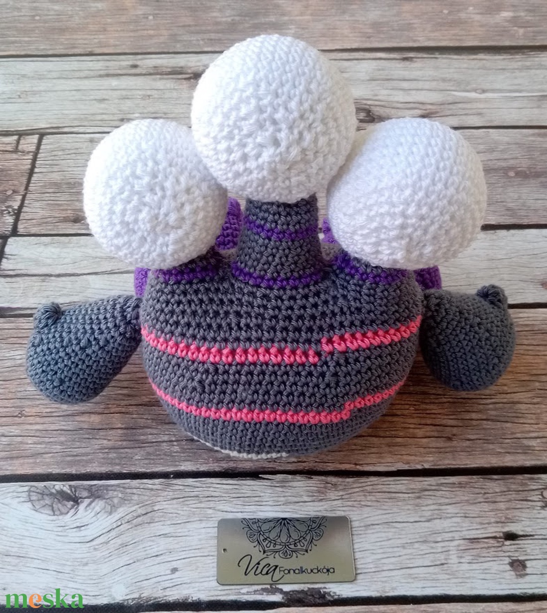 Horgolt szörnyecske - játék & sport - plüssállat & játékfigura - szörnyike - Meska.hu