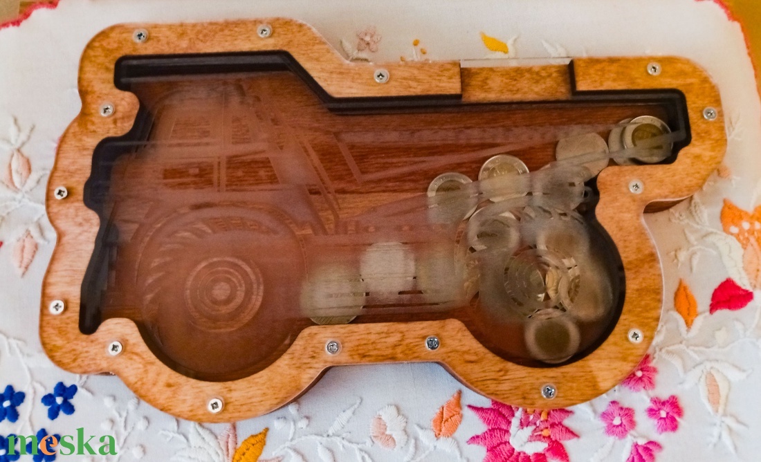 Pénzgyűjtő persely - munkagép1 - otthon & életmód - dekoráció - asztal és polc dekoráció - persely - Meska.hu