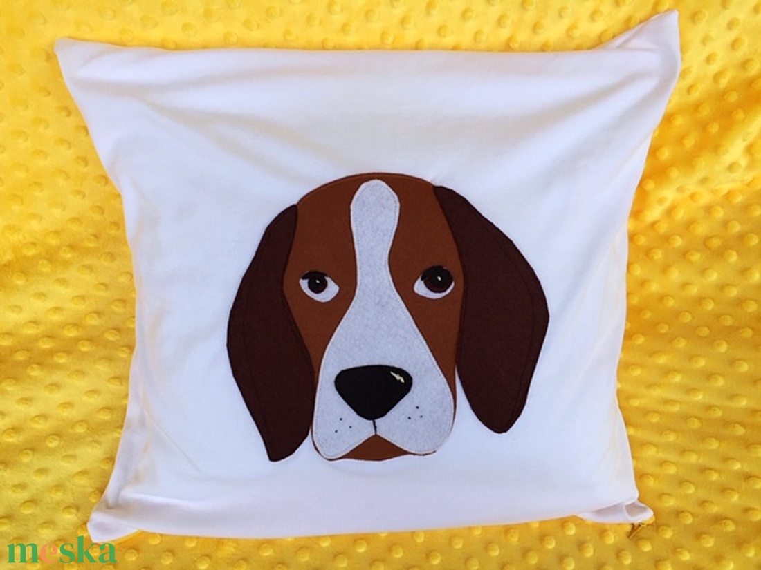 Beagle kutyás párna  /babzsák töltettel/ - otthon & életmód - lakástextil - párna & párnahuzat - Meska.hu