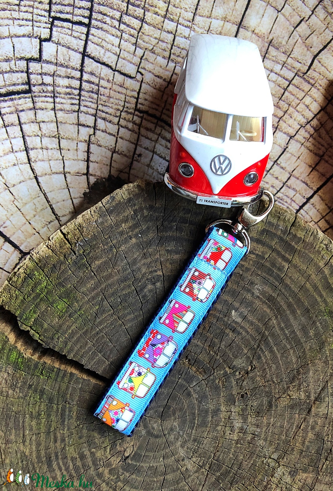 Volkswagen T1 buszos-Kulcstartó - - Meska.hu Volkswagen T1 buszos-Kulcstartó - - Meska.hu