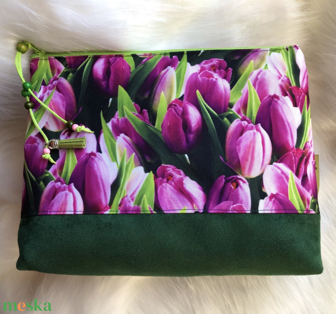 Nagyméretű tulipános utazós talpas neszesszer - táska & tok - neszesszer - Meska.hu Nagyméretű tulipános utazós talpas neszesszer - táska & tok - neszesszer - Meska.hu
