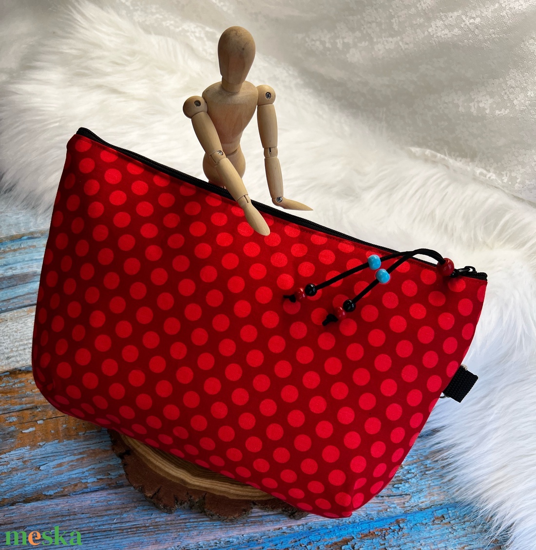 Hímzett Tacsi mintás farmer és vászon neszesszer, csukló táska - táska & tok - neszesszer - Meska.hu