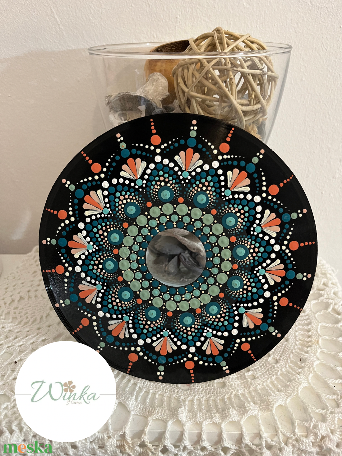 TENGER pontfestett mandala bakelit lemezen - otthon & életmód - dekoráció - spiritualitás - mandala - Meska.hu TENGER pontfestett mandala bakelit lemezen - otthon & életmód - dekoráció - spiritualitás - mandala - Meska.hu