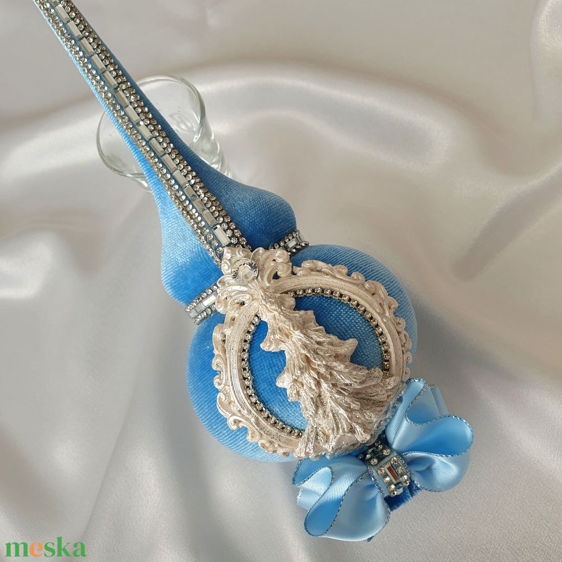 Luxus világoskék bársony karácsonyi díszek szettje � 4 kézzel készített elegáns fa dísz ajándékdobozban - karácsony - karácsonyi lakásdekoráció - karácsonyfadíszek - Meska.hu