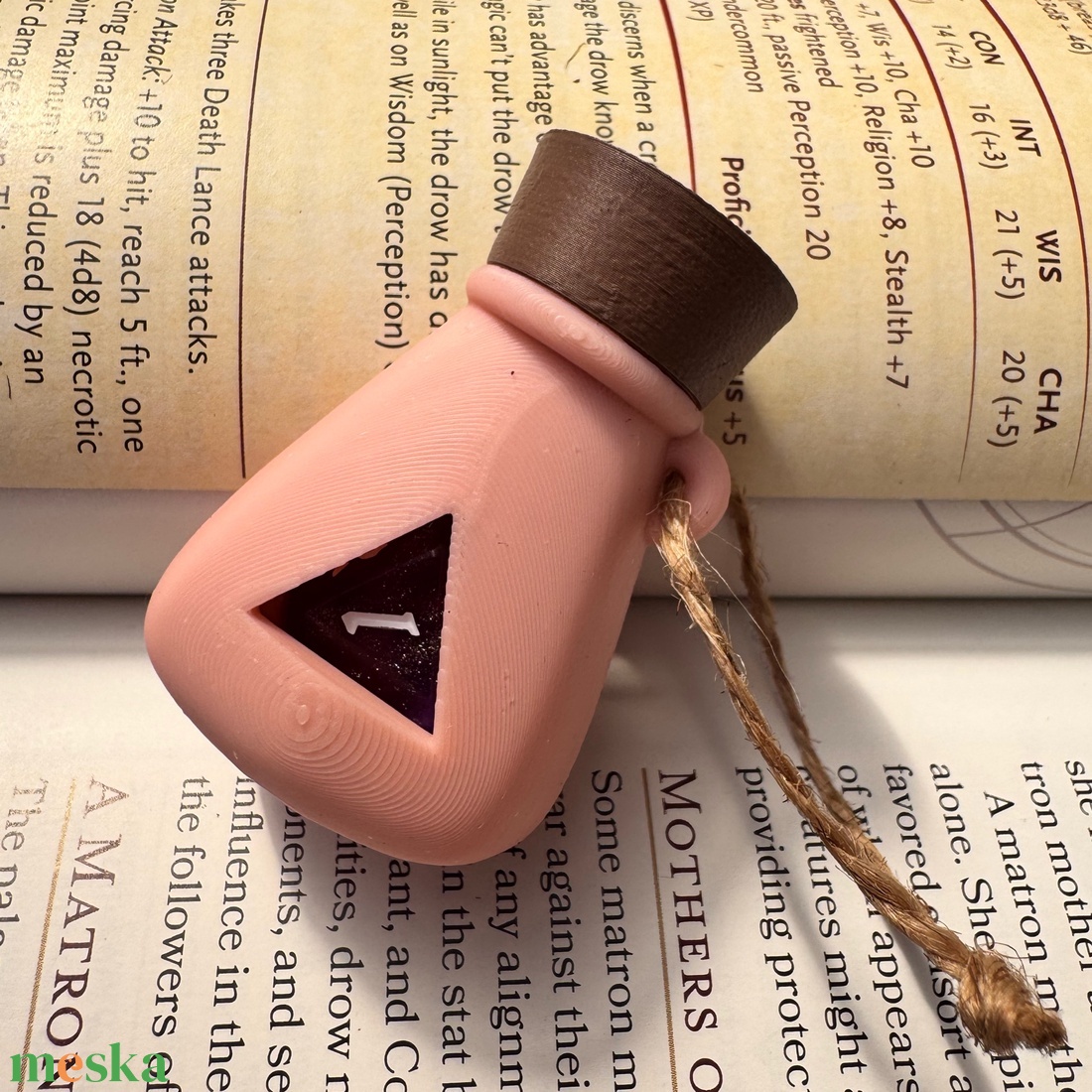 [Potion] - D20 tartó charm - táska & tok - kulcstartó & táskadísz - kulcstartó - Meska.hu