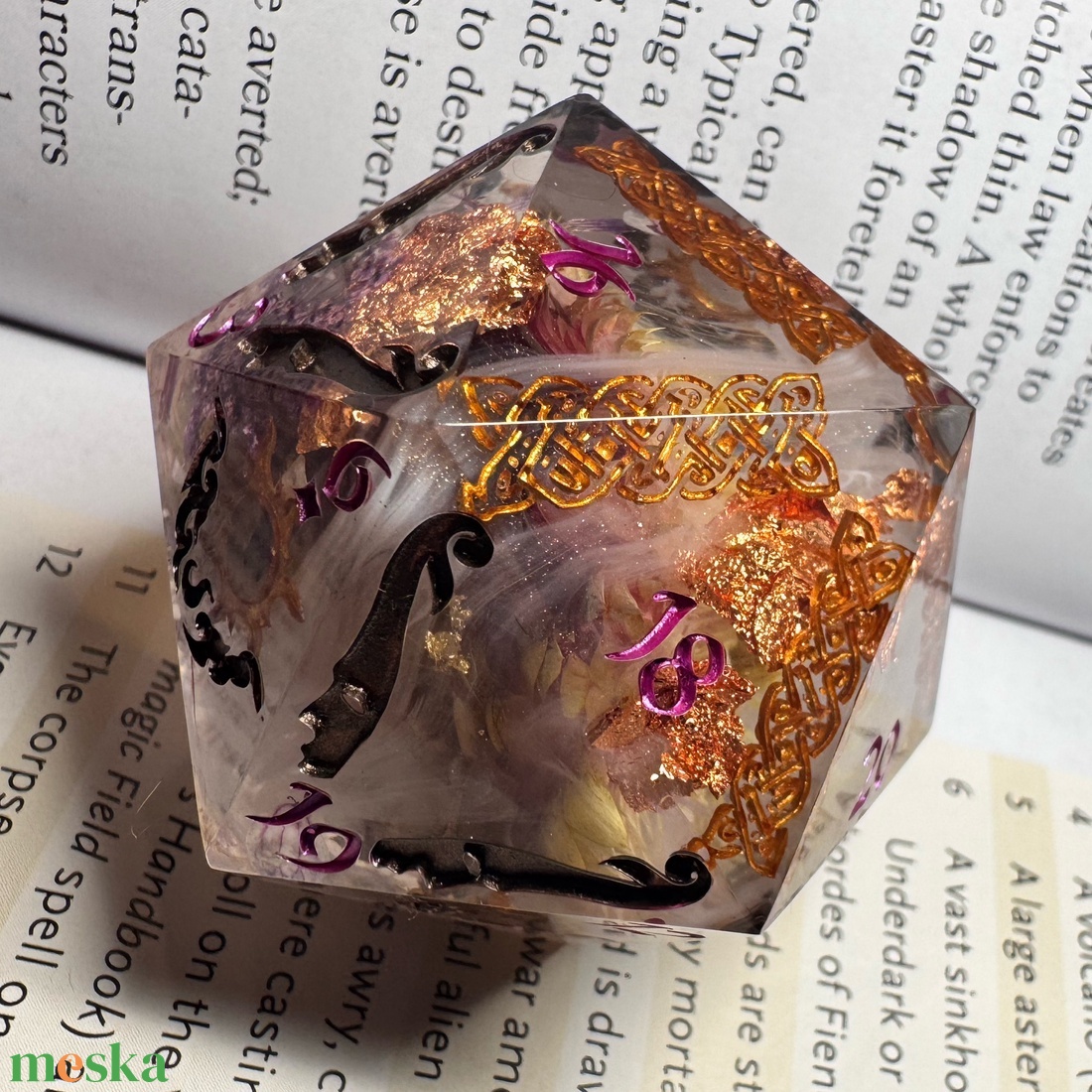 �Bloom - 42mm CHONK d20 - játék & sport - táblajáték és kártyajáték - társasjátékok - dobókocka - Meska.hu