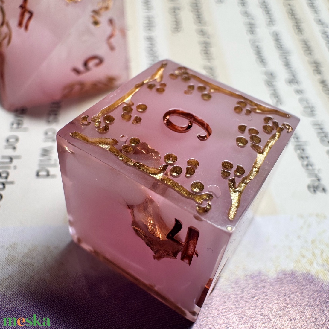 [Rose Quartz] - B -GRADE  7 darabos kocka készlet  - játék & sport - táblajáték és kártyajáték - társasjátékok - dobókocka - Meska.hu