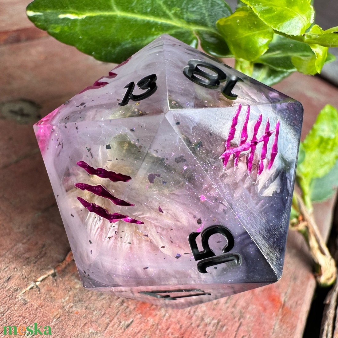 [Lycan Love] - 35mm d20 - játék & sport - táblajáték és kártyajáték - társasjátékok - dobókocka - Meska.hu