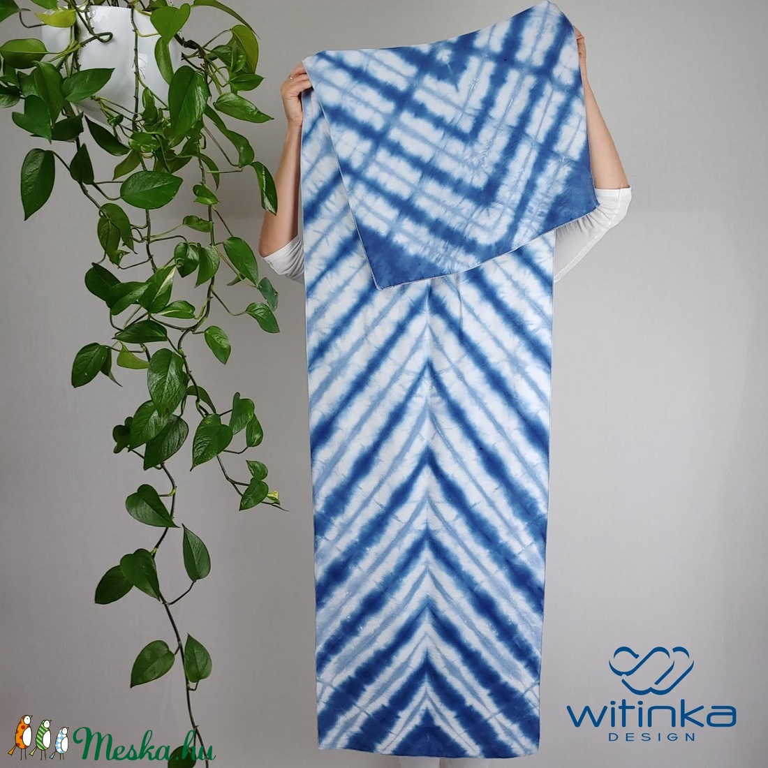 Kék csíkos vállkendő, sál, shibori, batik - ruha & divat - sál, sapka, kendő - sál - Meska.hu