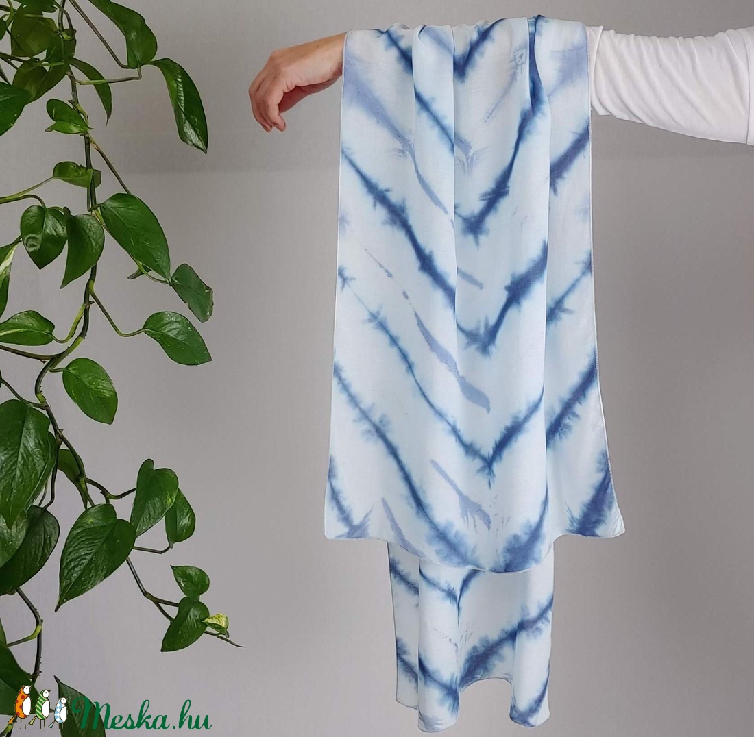 Jégvirágos shibori sál, vállkendő, stóla, batik - ruha & divat - sál, sapka, kendő - vállkendő - Meska.hu